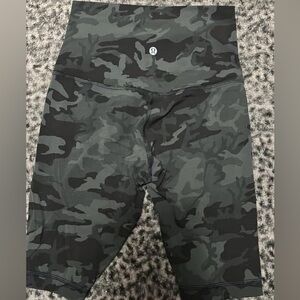 Lululemon Camo Align Shorts 10”